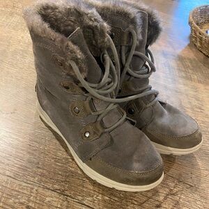 Sorel winter boots